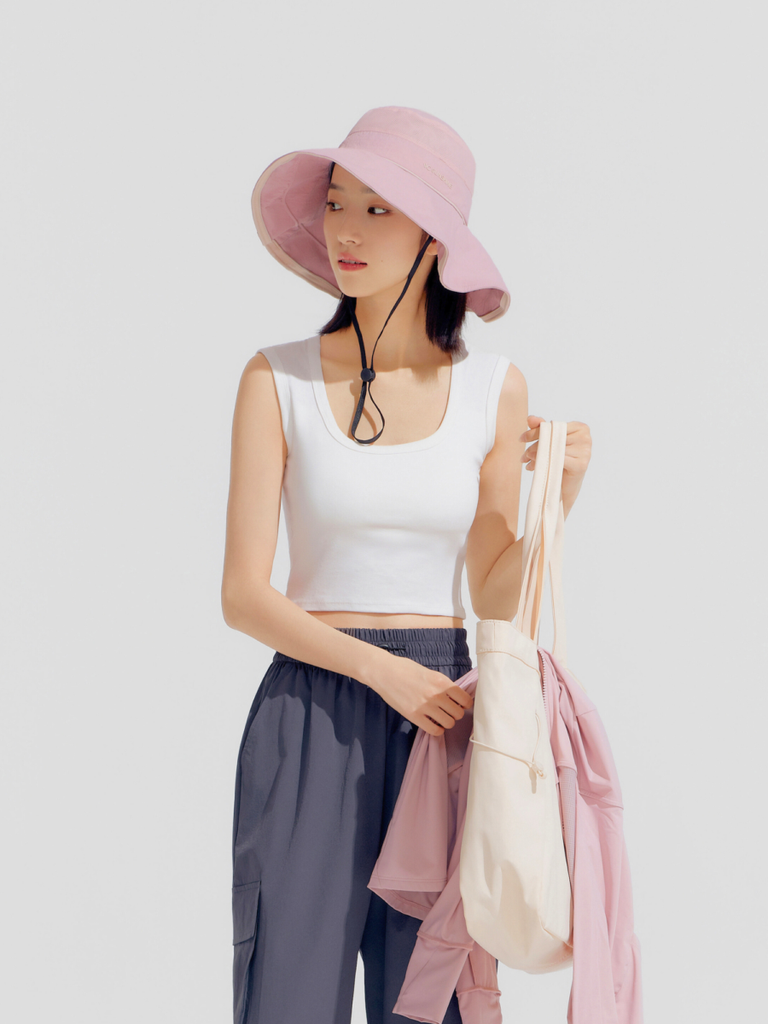 Holiday Sun Hat M Banner