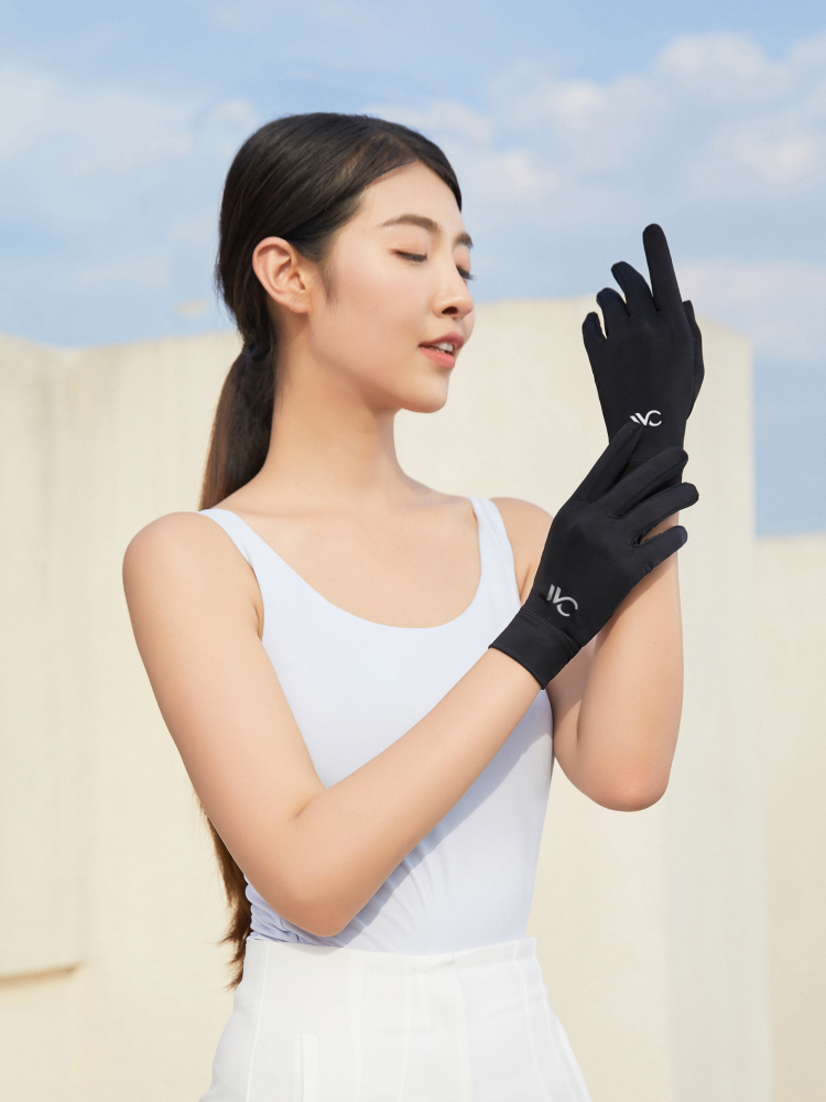 Black-4